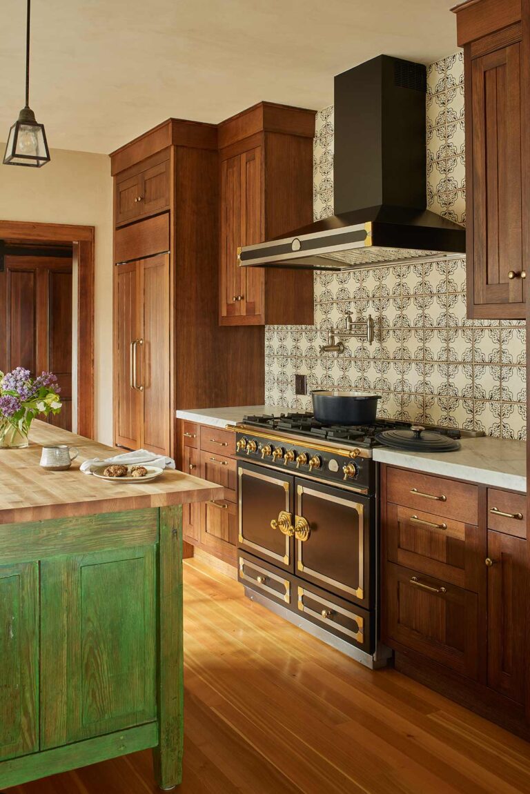 A Guide to Rustic Architecture | Vera Iconica Architecture